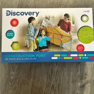 Discovery Colorful Construction Fort Set